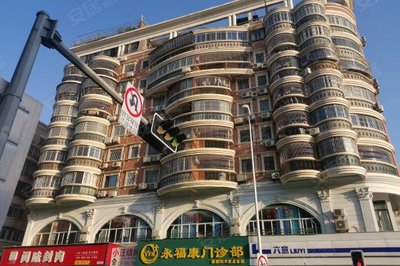 福津大街二節(jié)點優(yōu)缺點解析與周邊房產(chǎn)中介評價